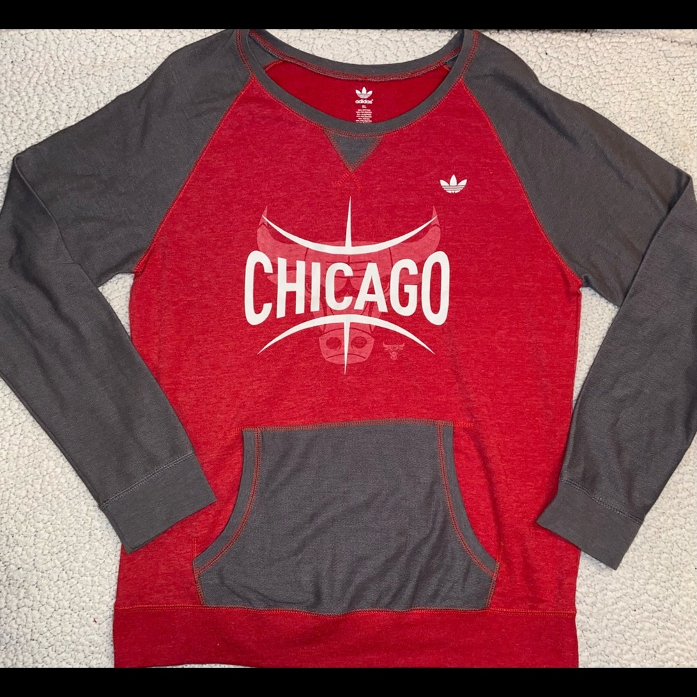 Nice Chicago Bulls XL woman’s hoodie